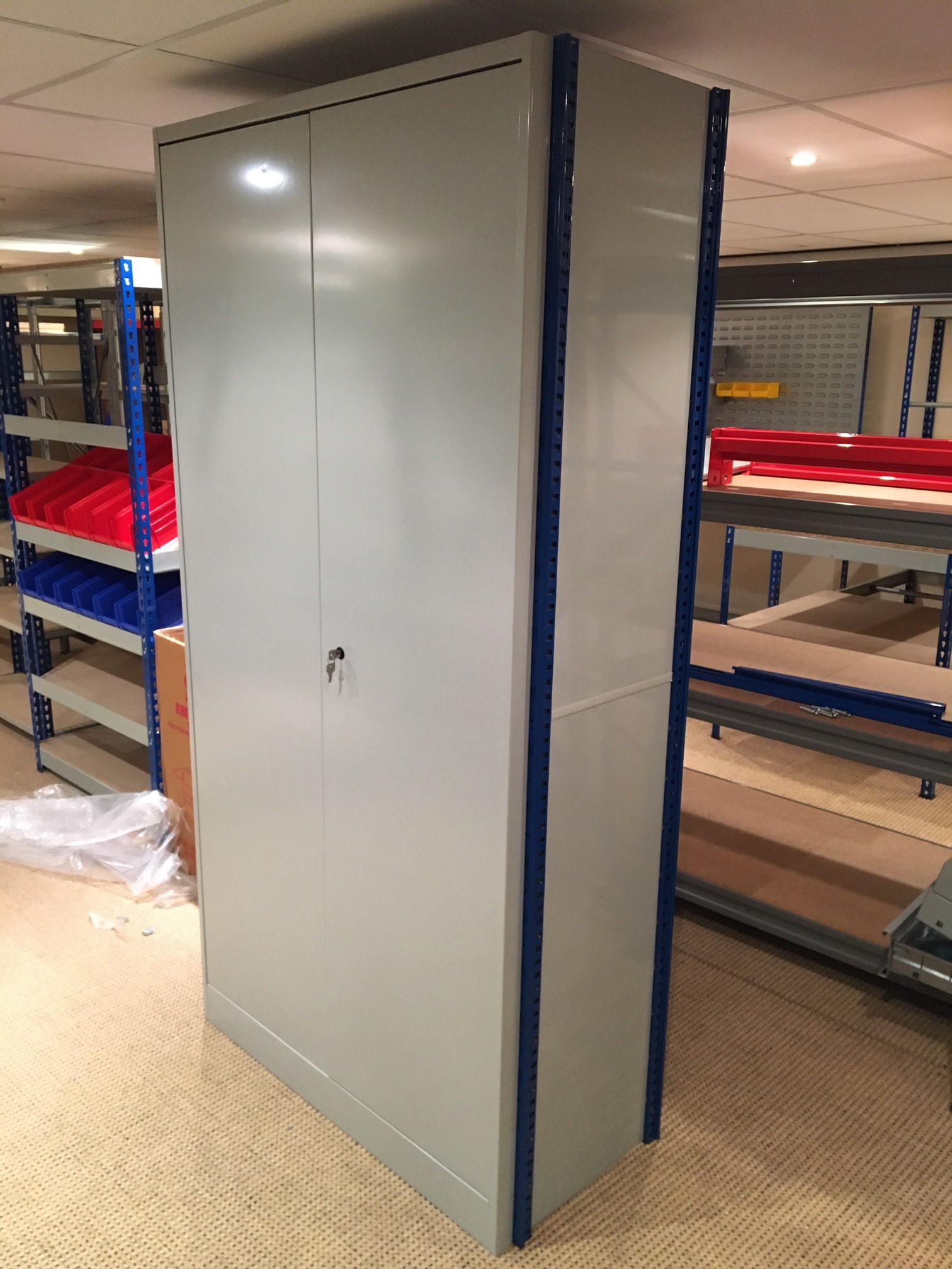 Expo 4 Double Cupboard Door