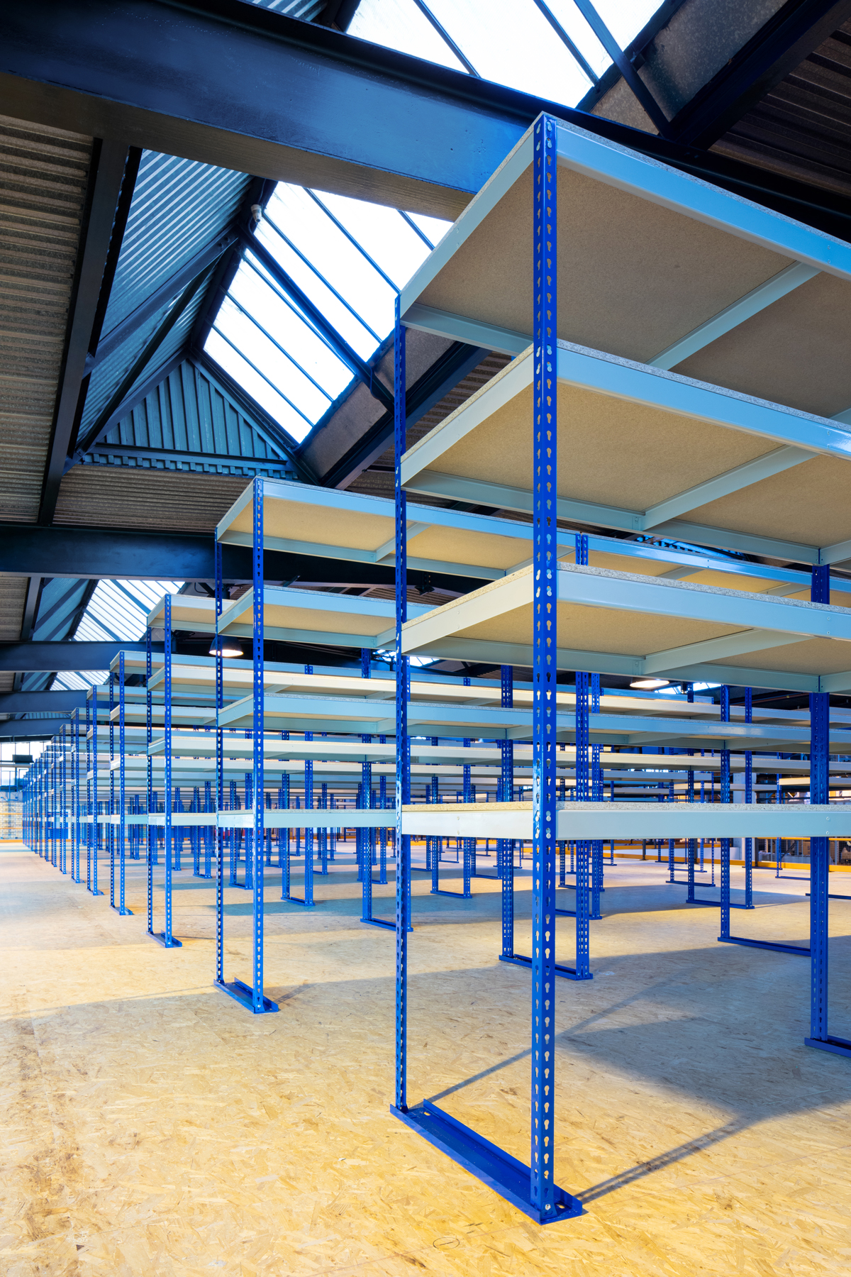 Heavy Rivet Racking - Wide and Short Bays